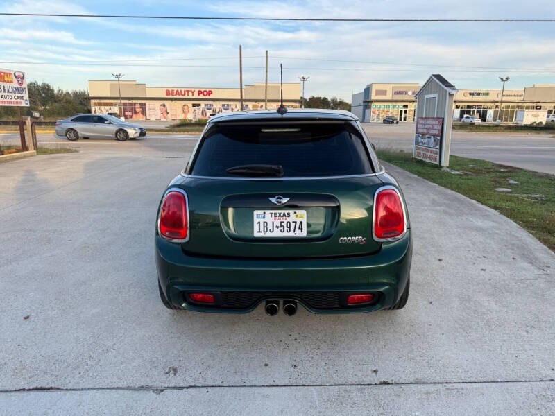 2015 MINI Hardtop 4 Door Cooper S