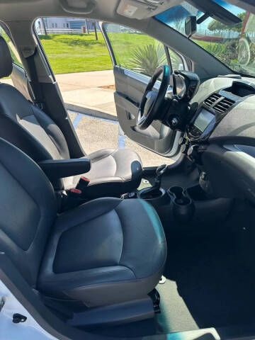 2016 Chevrolet Spark EV 2LT