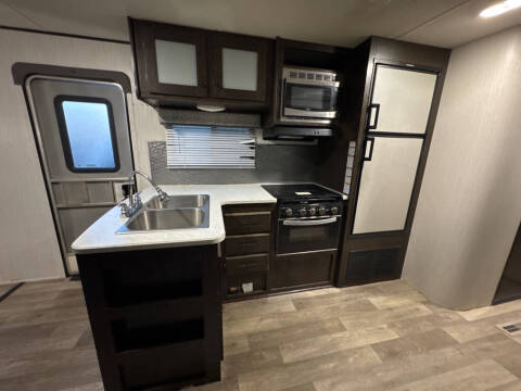 2020 Heartland Pioneer