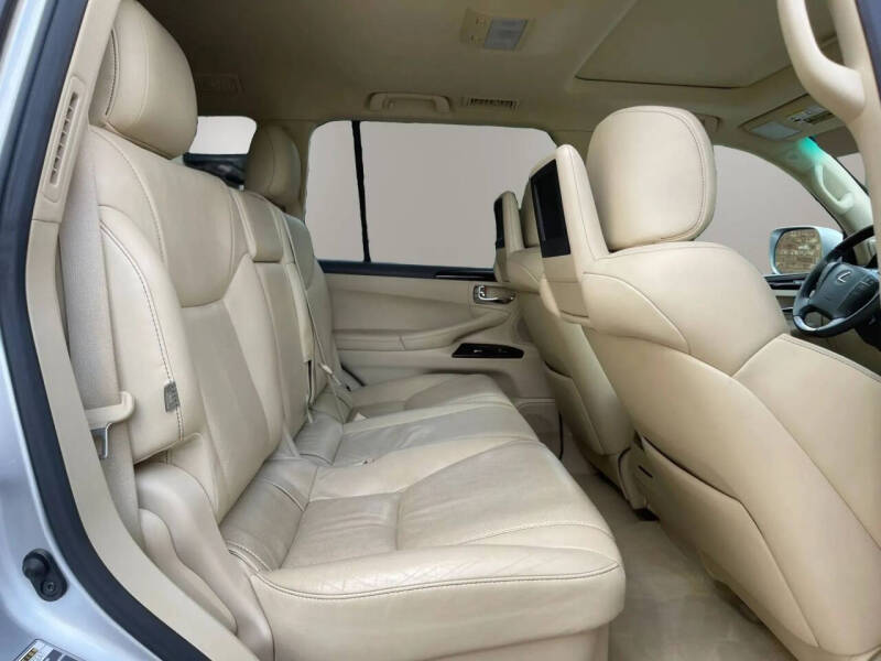 2013 Lexus LX 570