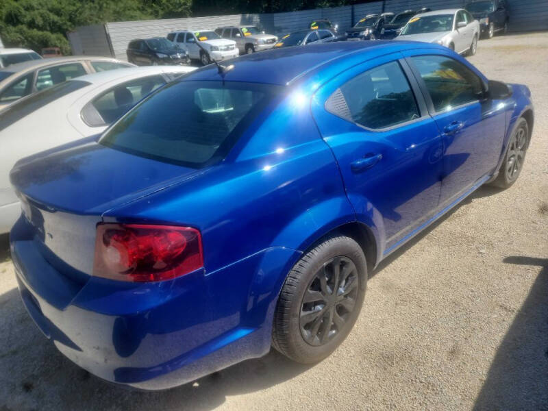 2013 Dodge Avenger SE