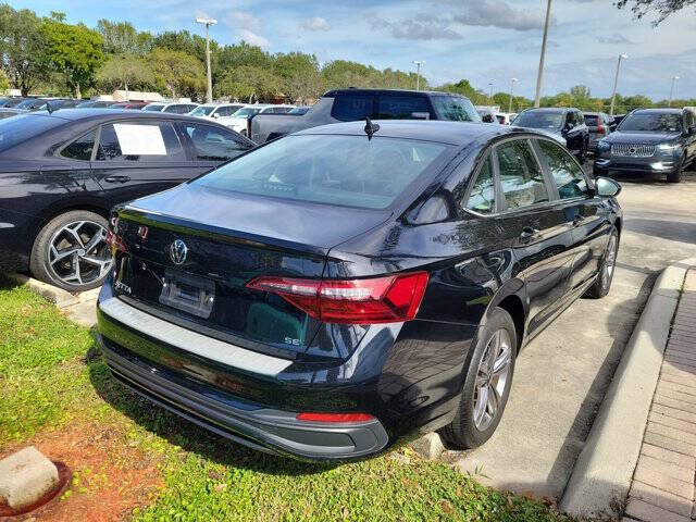 2023 Volkswagen Jetta SE