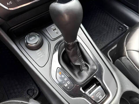 2019 Jeep Cherokee Altitude