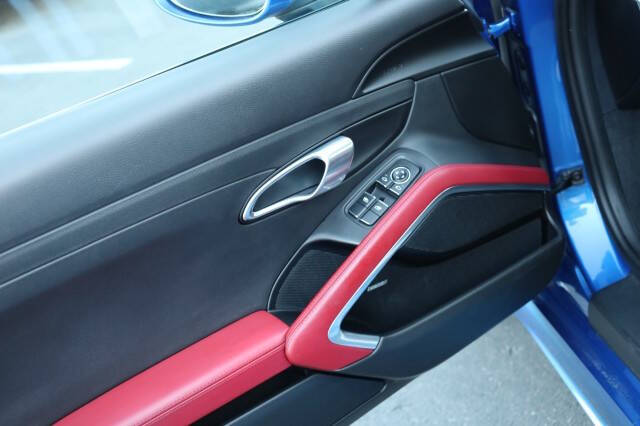 2017 Porsche 718 Cayman