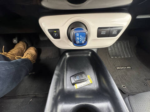 2016 Toyota Prius Two