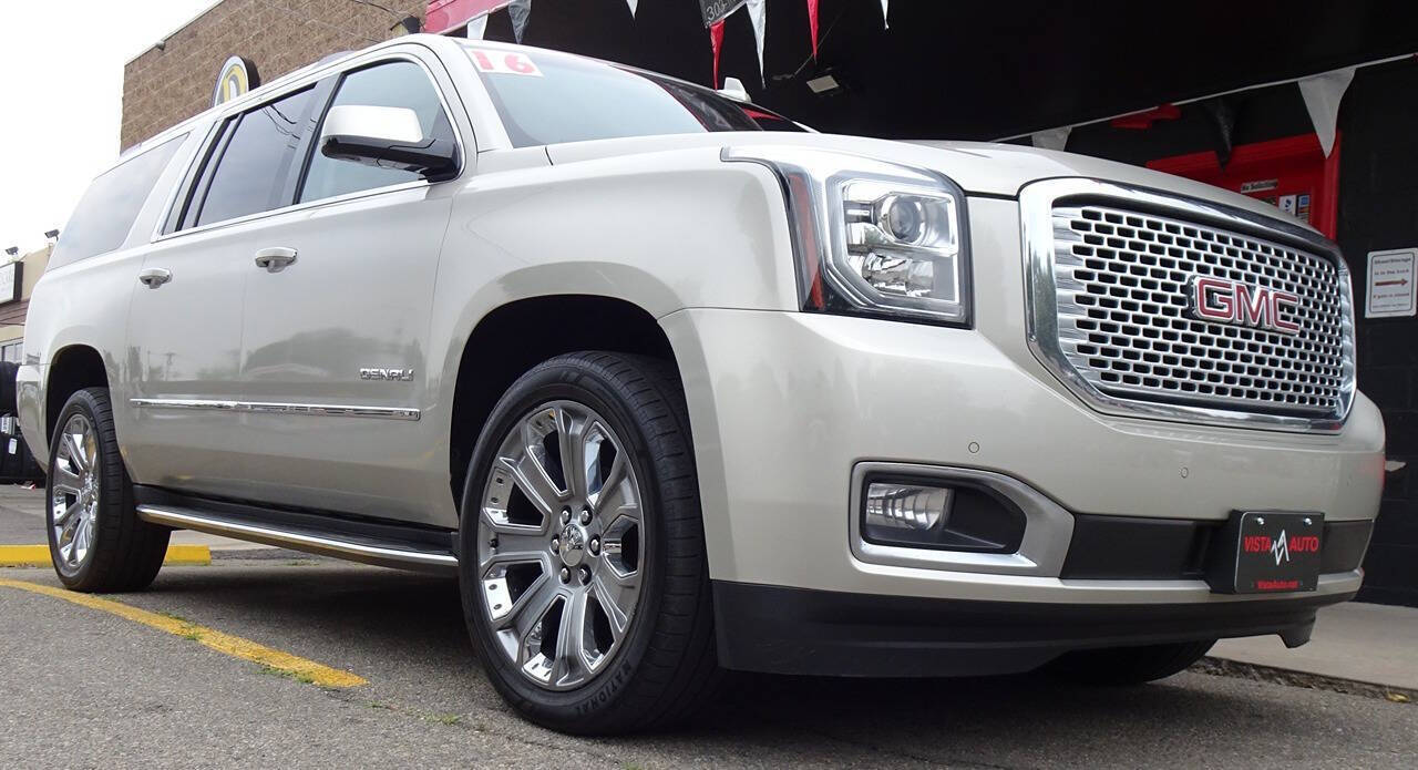 Silver 2016 GMC Yukon XL Denali 4x4 Denali 4dr SUV 2