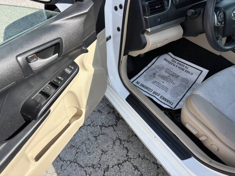 2012 Toyota Camry LE