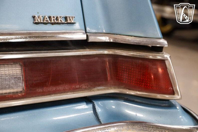 1976 Lincoln Continental