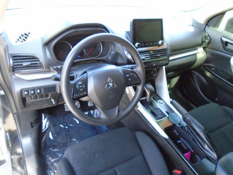 2022 Mitsubishi Eclipse Cross LE