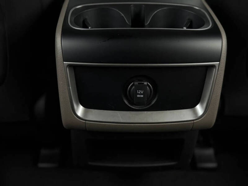 2025 Kia Carnival EX