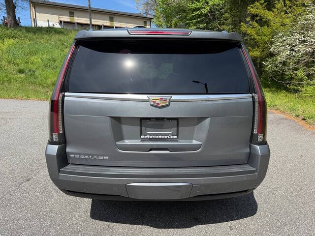 2020 Cadillac Escalade Luxury