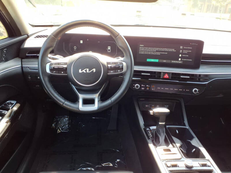 2025 Kia K5 EX