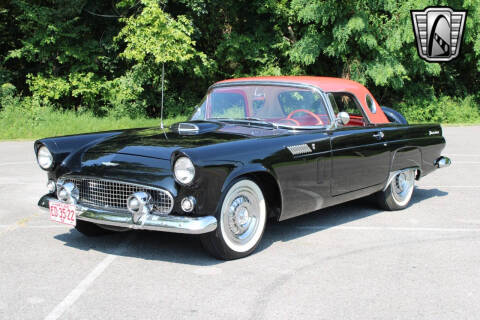 1956 Ford Thunderbird