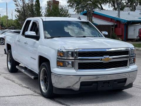 2015 Chevrolet Silverado 1500 for sale at AWESOME CARS LLC in Austin TX