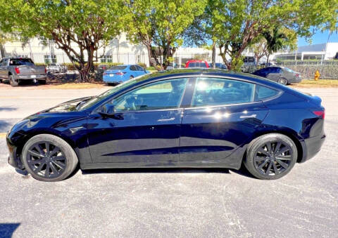 2021 Tesla Model 3 Standard Range Plus