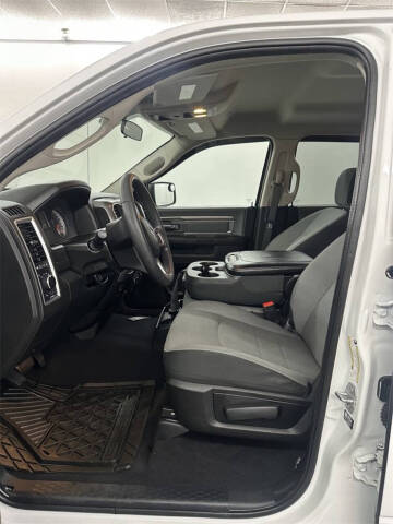 2022 RAM 1500 Classic SLT