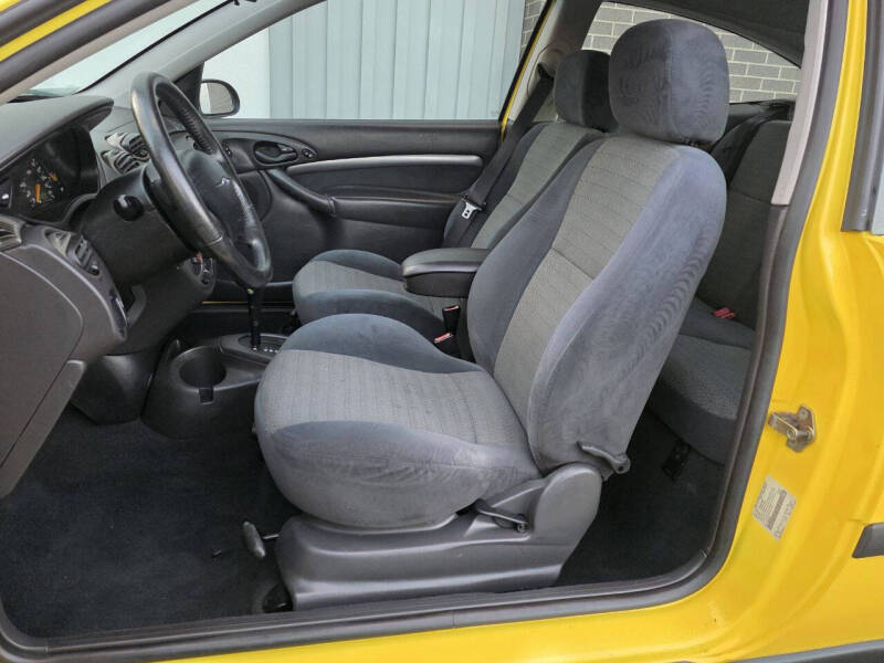 2001 Ford Focus ZX3