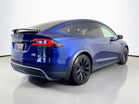 2022 Tesla Model X Plaid