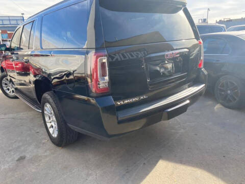 2016 GMC Yukon XL SLT