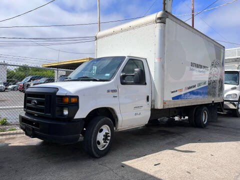 2016 Ford E-Series for sale at Forest Auto Finance LLC in Garland TX