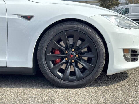 2016 Tesla Model S 75D