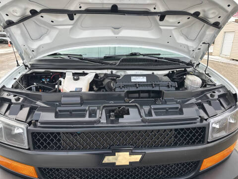 2020 Chevrolet Express 2500