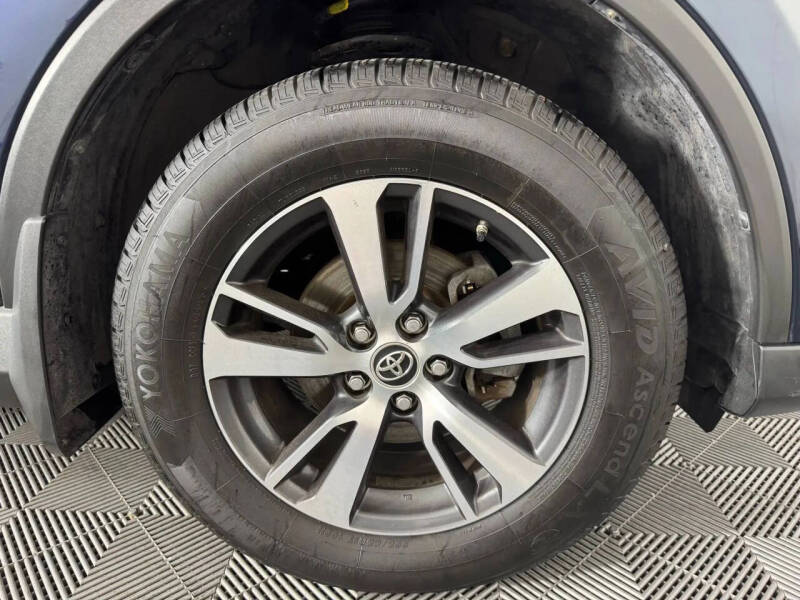 2018 Toyota RAV4 Adventure