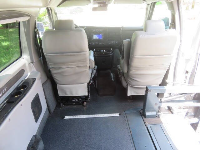 2019 GMC Savana 2500