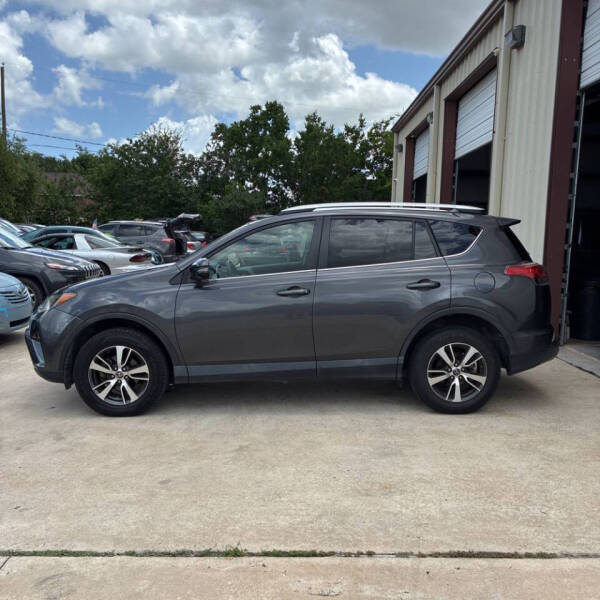 2016 Toyota RAV4 XLE