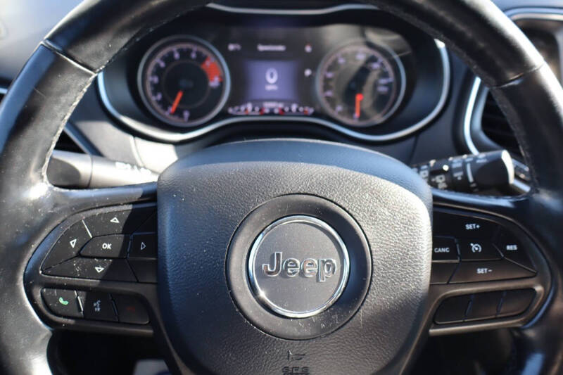 2020 Jeep Cherokee Trailhawk