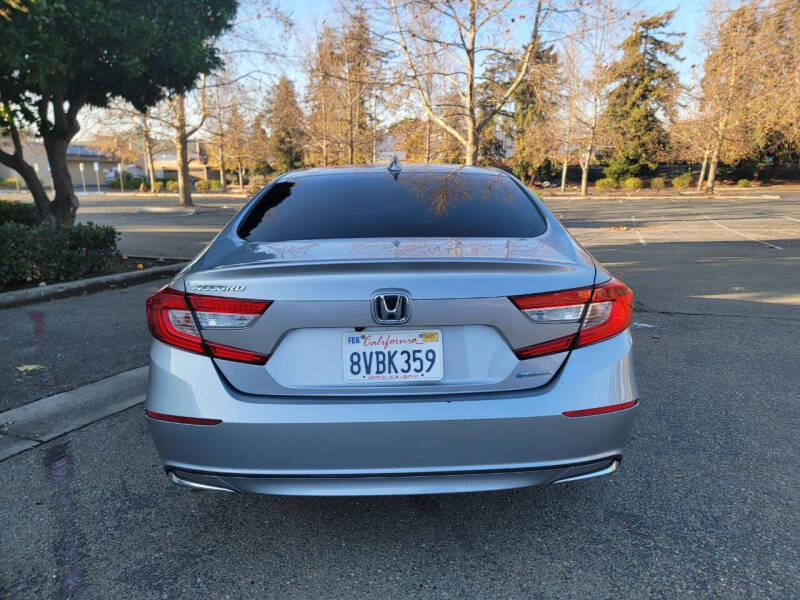 2021 Honda Accord Hybrid EX photo 5