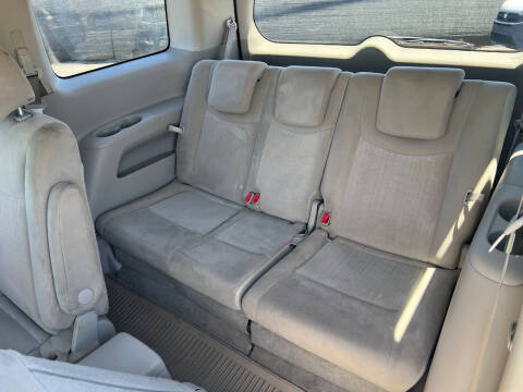 2017 Nissan Quest SV