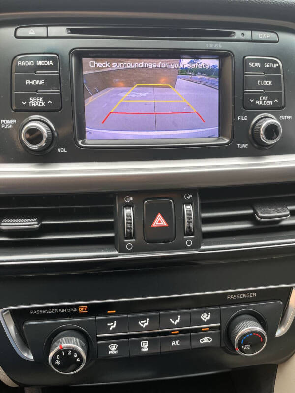 2017 Kia Optima LX