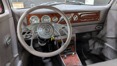 1937 Ford Deluxe