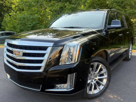 2018 Cadillac Escalade ESV Luxury