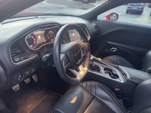 2016 Dodge Challenger SRT 392