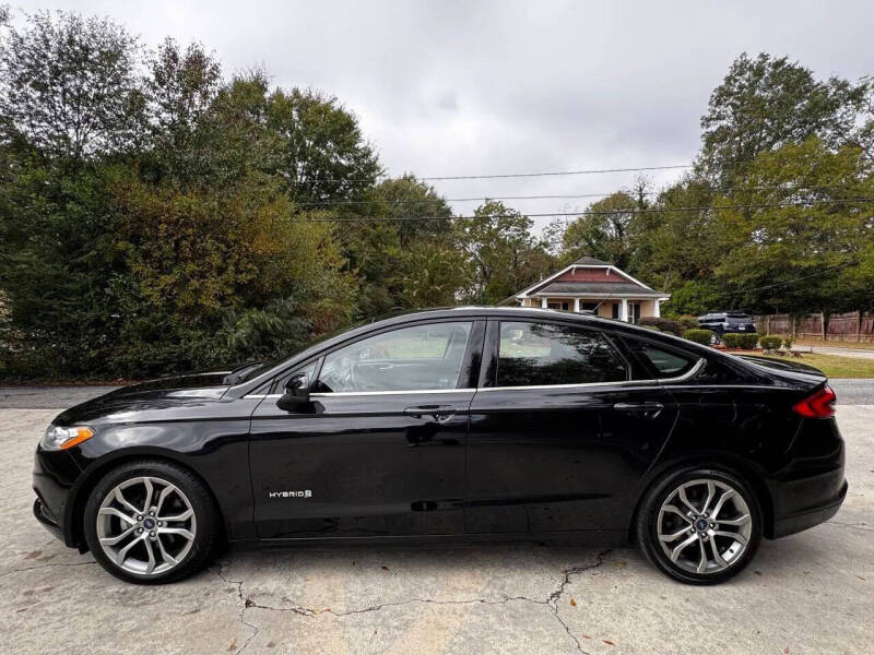 2017 Ford Fusion Hybrid SE