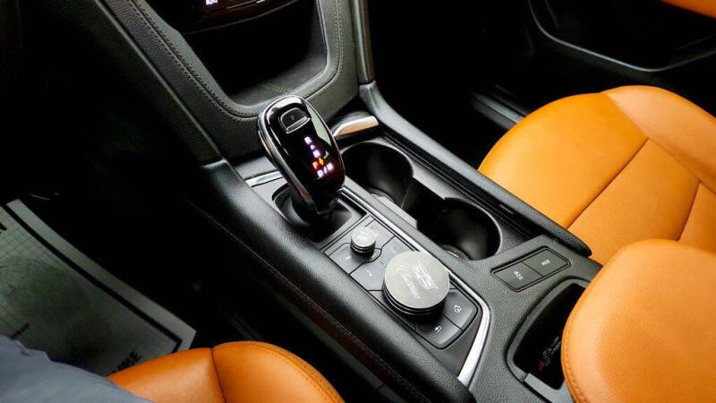 2020 Cadillac XT5 Premium Luxury