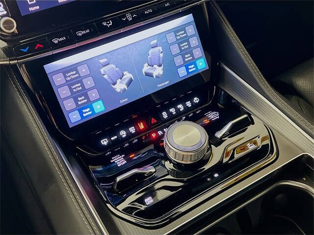 2024 Jeep Grand Wagoneer Obsidian