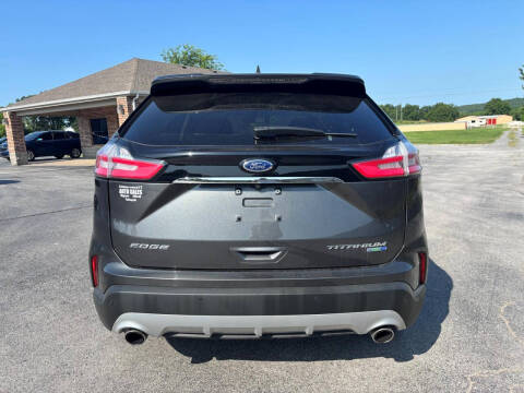 2019 Ford Edge Titanium