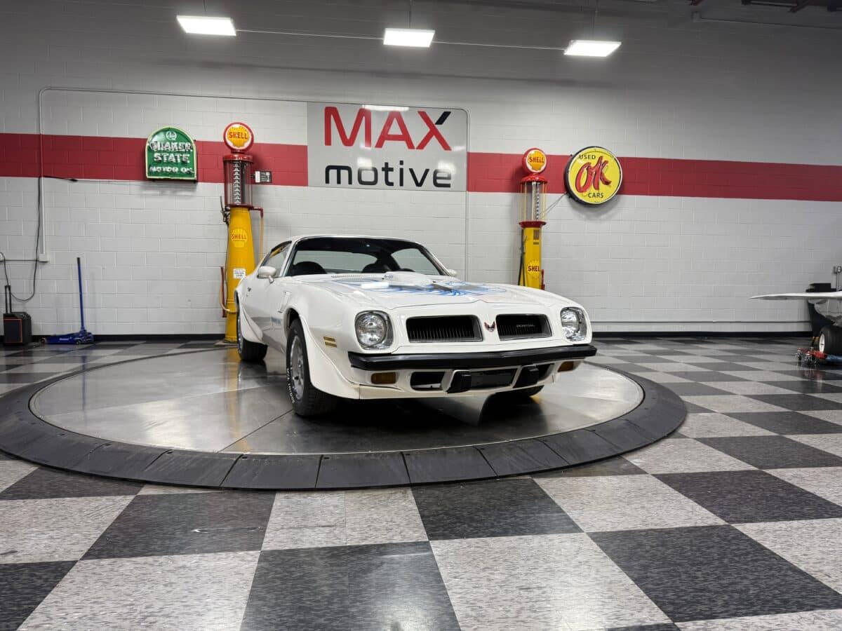 1974 Pontiac Trans Am 4