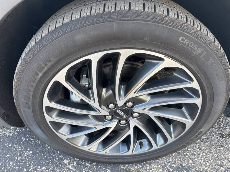 2020 Lincoln Nautilus Reserve