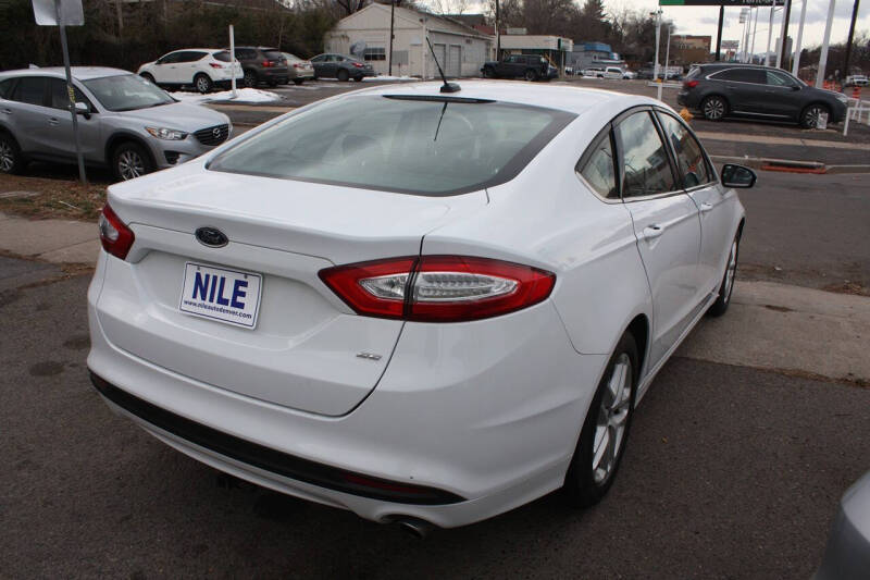 2014 Ford Fusion SE