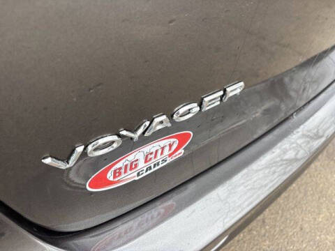 2020 Chrysler Voyager LXi