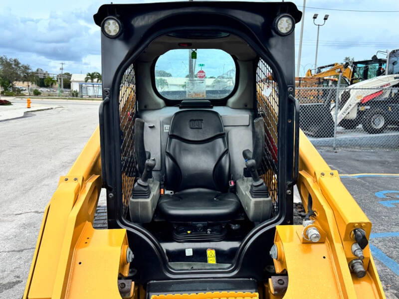 2023 Caterpillar 279d3