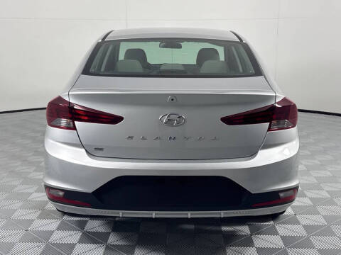 2019 Hyundai Elantra