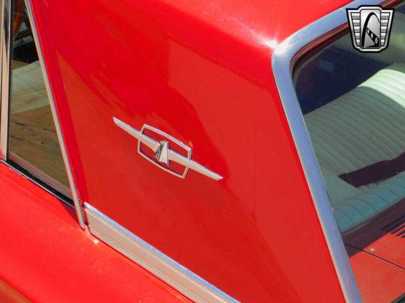 1965 Ford Thunderbird