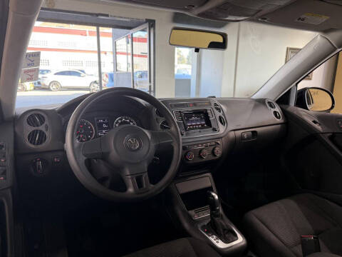 2017 Volkswagen Tiguan 2.0T S 4Motion