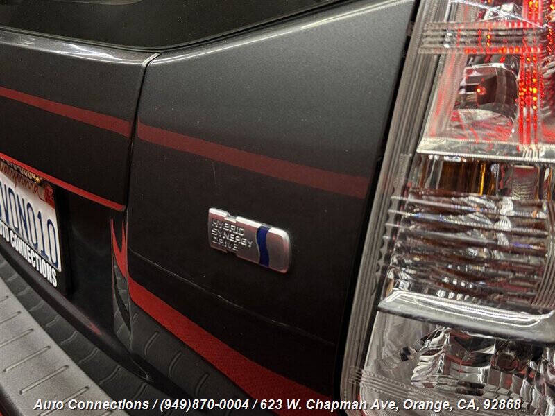 2012 Toyota Prius v Three