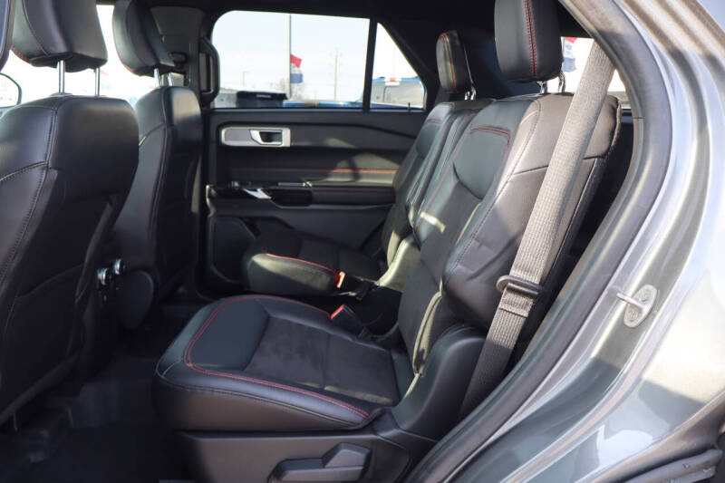 2023 Ford Explorer ST-Line